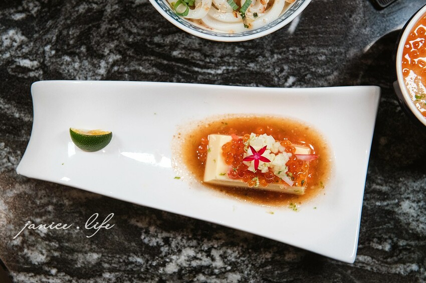 台北大安火鍋推薦|二本松涮涮屋|只想給您最好的頂級鍋物|生猛松葉蟹豪華四吃 – 潔妮食旅生活