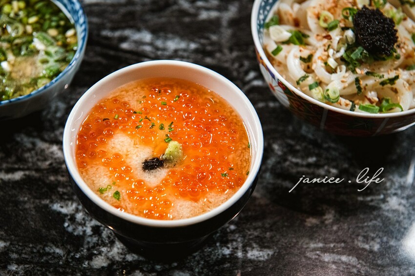 台北大安火鍋推薦|二本松涮涮屋|只想給您最好的頂級鍋物|生猛松葉蟹豪華四吃 – 潔妮食旅生活