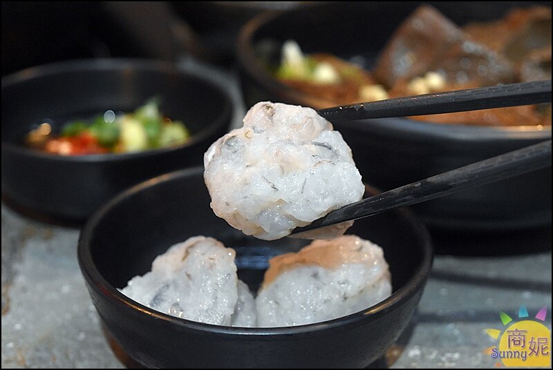 銄鍋。台中東區火鍋吃到飽158元起免服務費!濕式熟成冷藏肉附自助吧吃到飽呷免驚-商妮吃喝遊樂