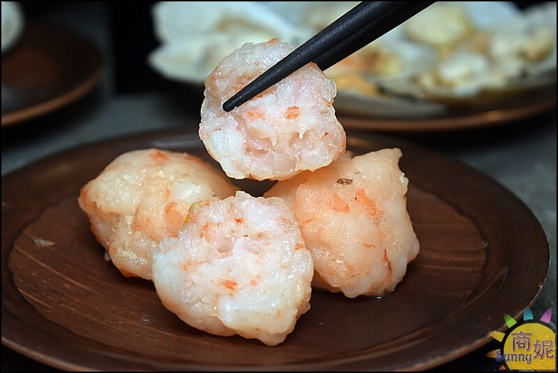 銄鍋。台中東區火鍋吃到飽158元起免服務費!濕式熟成冷藏肉附自助吧吃到飽呷免驚-商妮吃喝遊樂