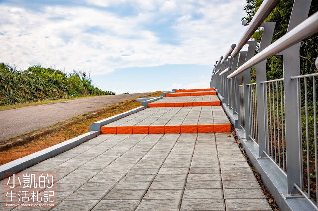 『新北石門』 | 北海岸一日遊 | 老梅綠石槽 | 老梅迷宮 | 老梅沙灘 | 石門風力發電廠 |