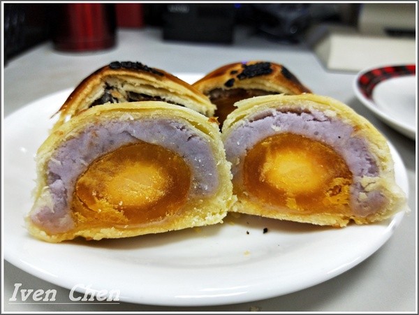 惠比須餅舖：《蛋黃酥禮盒》香酥不膩的蛋黃酥\年節拌手禮的選擇\下午茶小確幸的點心『惠比須餅舖』