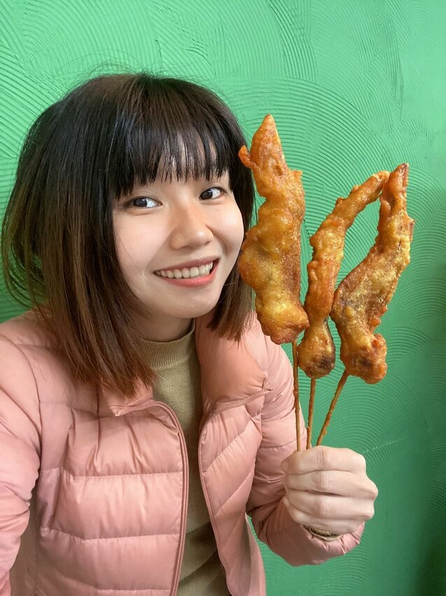 [台中西屯區] 大腿我最粗 炸雞專賣｜吃貨必點品項推薦｜厚又大塊的無骨八兩雞腿｜銅板價讓你爽爽吃美味炸雞｜內附菜單