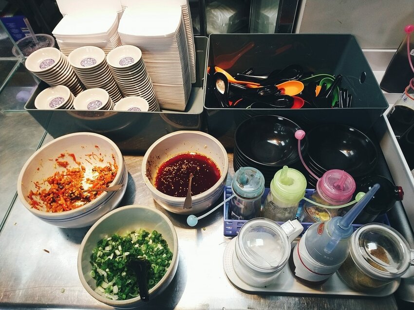 [分享]新娘子小吃-市府店，眷村美食，懷舊情懷