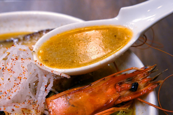 松江南京拉麵-豚海拉麵製作所，四平陽光商圈外帶烏龍麵 (27).jpg