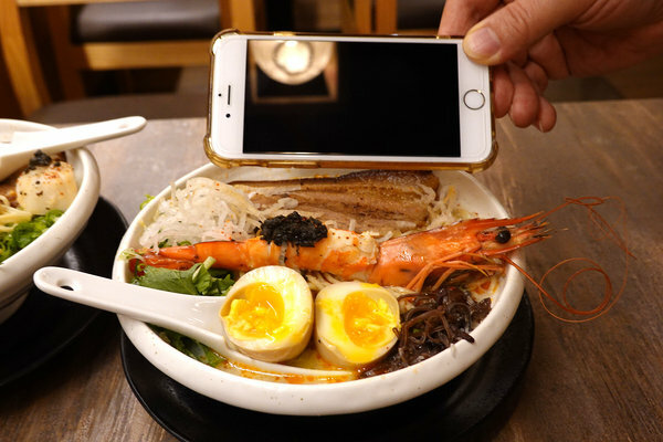 松江南京拉麵-豚海拉麵製作所，四平陽光商圈外帶烏龍麵 (25).jpg