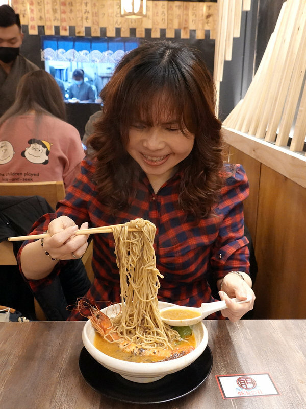 松江南京拉麵-豚海拉麵製作所，四平陽光商圈外帶烏龍麵 (28).jpg