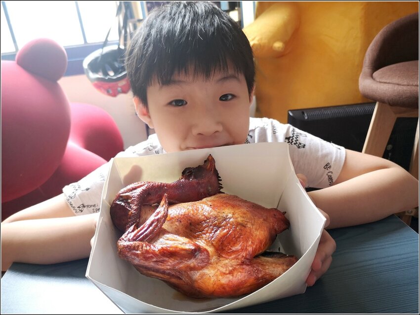 /tmp/phpNOR5pT /tmp/phpNOR5pT