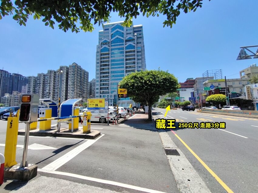 【中壢美食】藏王極上鍋物．頂級肉品+無毒蔬菜+飲品喝到飽+美味甜點!