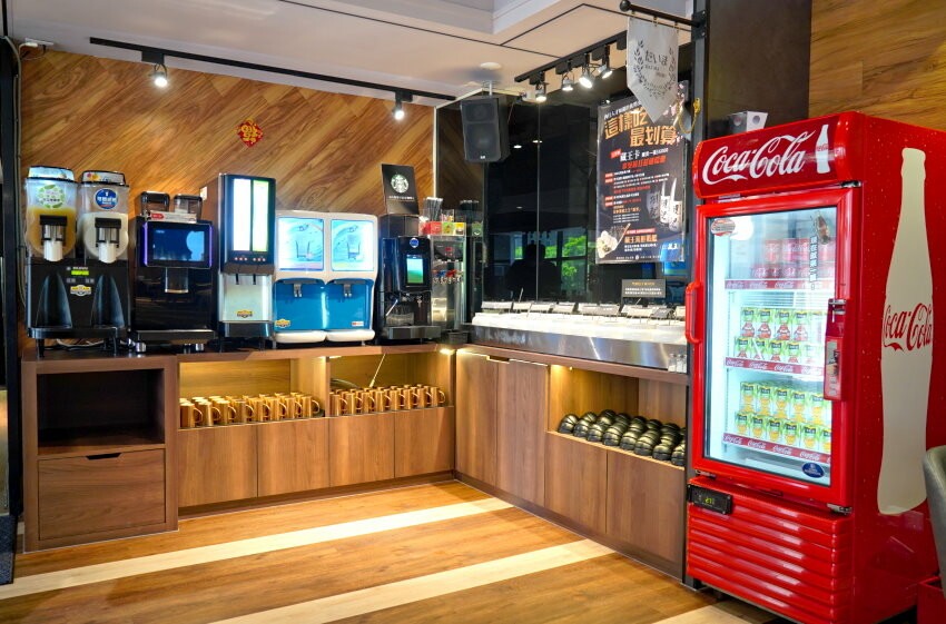 【中壢美食】藏王極上鍋物．頂級肉品+無毒蔬菜+飲品喝到飽+美味甜點!