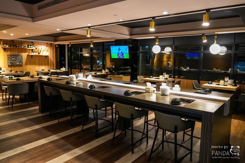 桃園中壢|藏王極上鍋物中壢店.2023桃園金牌好店&超級人氣王~浮誇系海陸餐20盎司肉盤x海鮮船好吸睛!