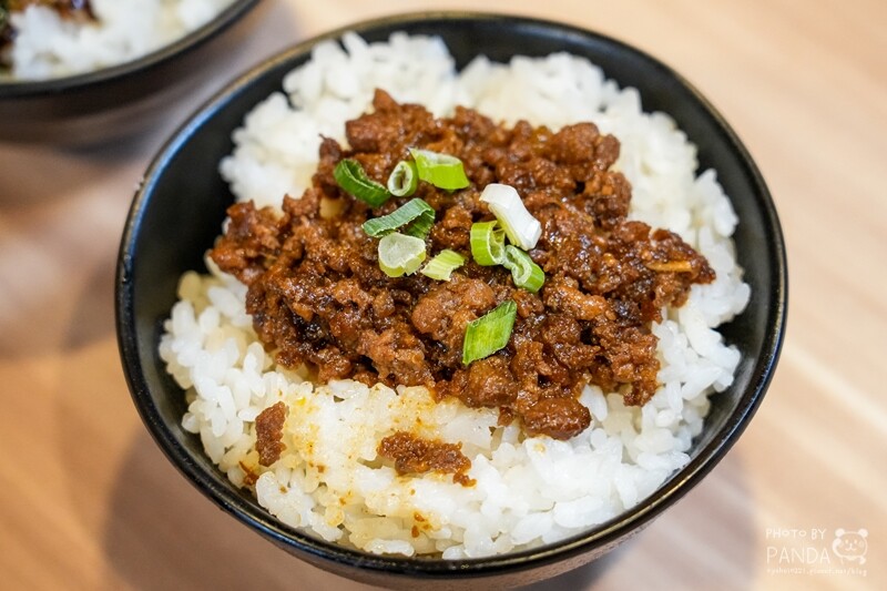 桃園中壢|藏王極上鍋物中壢店.2023桃園金牌好店&超級人氣王~浮誇系海陸餐20盎司肉盤x海鮮船好吸睛!