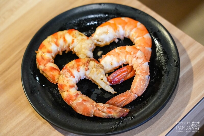 桃園中壢|藏王極上鍋物中壢店.2023桃園金牌好店&超級人氣王~浮誇系海陸餐20盎司肉盤x海鮮船好吸睛!