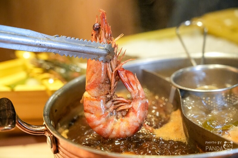 桃園中壢|藏王極上鍋物中壢店.2023桃園金牌好店&超級人氣王~浮誇系海陸餐20盎司肉盤x海鮮船好吸睛!