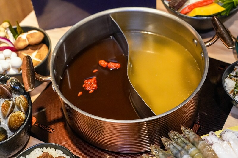 桃園中壢|藏王極上鍋物中壢店.2023桃園金牌好店&超級人氣王~浮誇系海陸餐20盎司肉盤x海鮮船好吸睛!