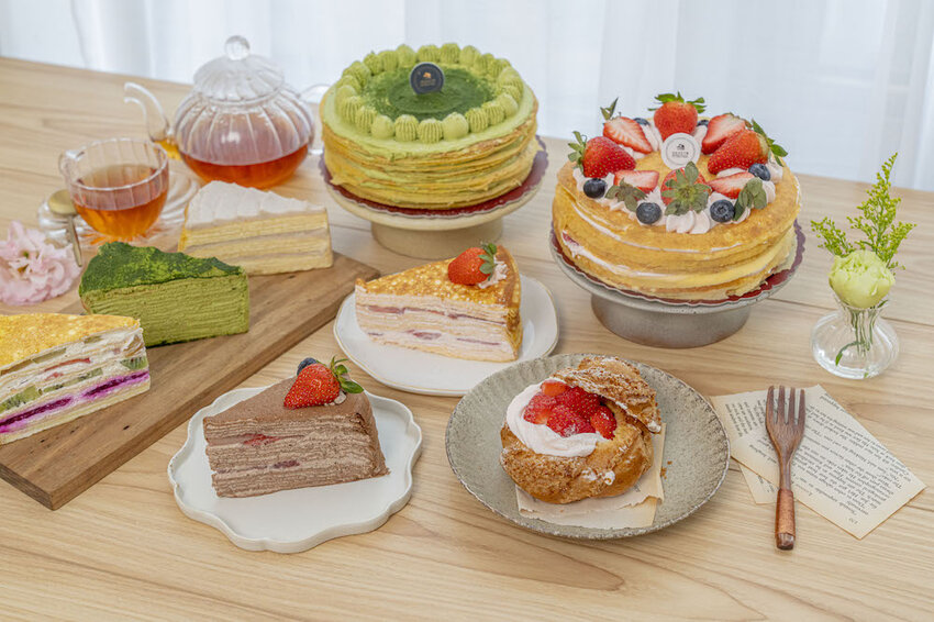 台北美食 皮皮手作千層｜螞蟻人開吃！南港人氣「草莓千層蛋糕」酸甜美味，必須抓住草莓季的尾巴～ · 算命的說我很愛吃