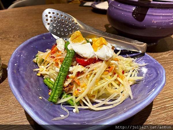 20220328_053104340_iOS-1