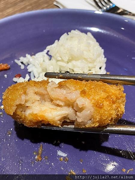 20220328_054134744_iOS-1