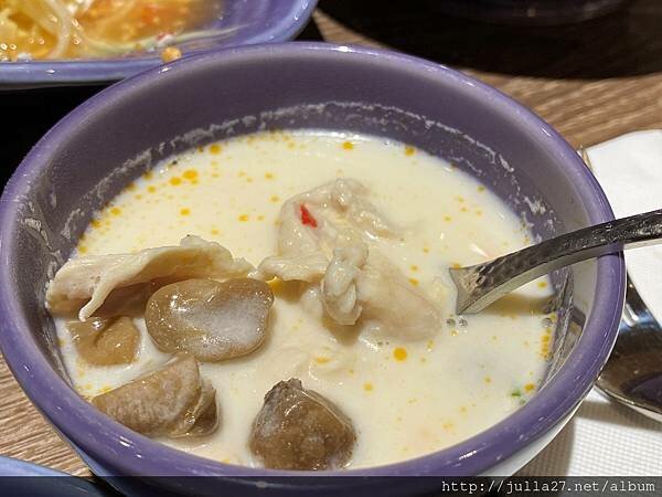 20220328_054755671_iOS-1