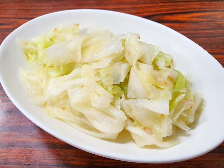 【左營美食】醬魂拌麵 冬日暖胃全台首創醬魂六神湯｜化骨綿掌醬燒排骨拌麵 江浙名菜醬燒醬滷