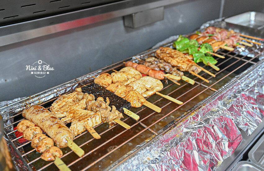台中逢甲宵夜美食串燒燒烤肉串，31種品項、19元起，食尚玩家也推薦