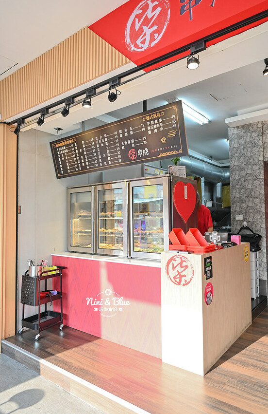 台中逢甲宵夜美食串燒燒烤肉串，31種品項、19元起，食尚玩家也推薦