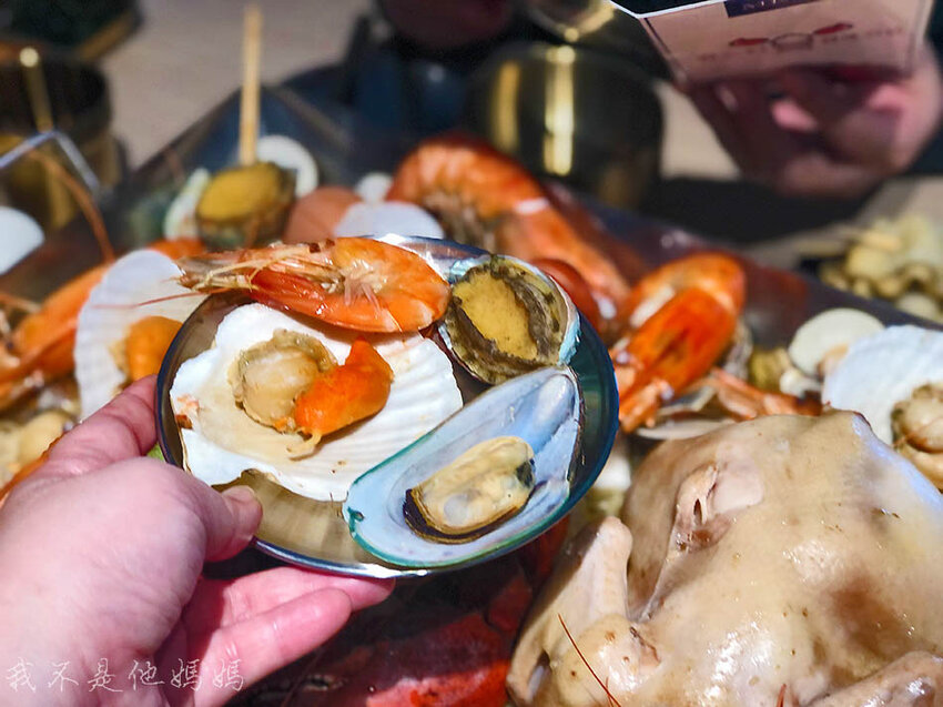 連城路美食餐廳,中和連城路上班族美食,連城路附近餐廳,連城路火鍋,捷運中和站必吃美食,連城路必吃美食,中和韓式海鮮煎餅,中和韓式火鍋