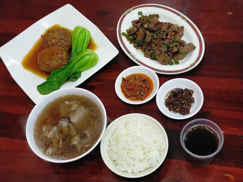 [新竹必吃美食推薦]新竹城隍廟人氣名店 阿桂羊牛雜#新竹必吃#新竹人氣美食#新竹美食#新竹城隍廟美食#新竹城