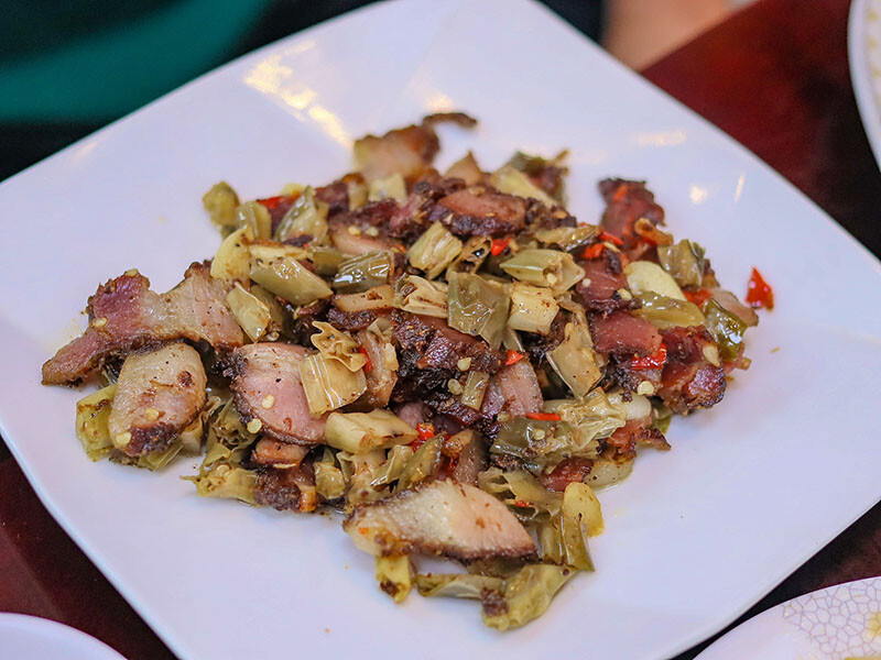 阿桂羊牛雜 | 新竹北門街上湖南大菜平價吃不馬虎！拒絕客製化的道地口味，別再說阿桂臉臭啦！