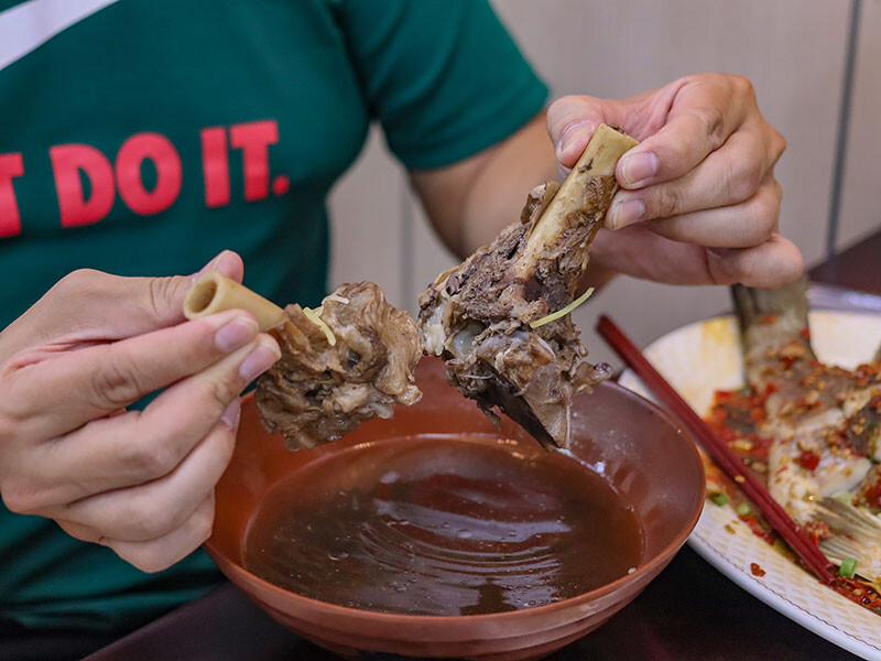 阿桂羊牛雜 | 新竹北門街上湖南大菜平價吃不馬虎！拒絕客製化的道地口味，別再說阿桂臉臭啦！