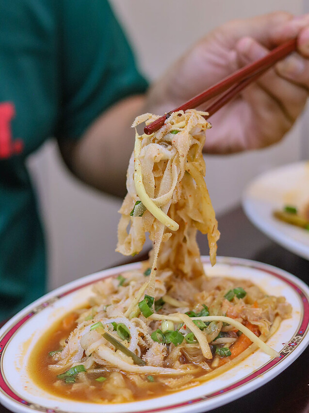 阿桂羊牛雜 | 新竹北門街上湖南大菜平價吃不馬虎！拒絕客製化的道地口味，別再說阿桂臉臭啦！