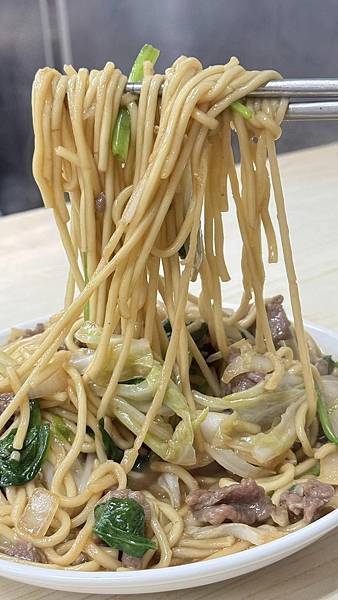 九條通這間店到底是飯店？還是快炒店？吃過一次我才懂！【台北市