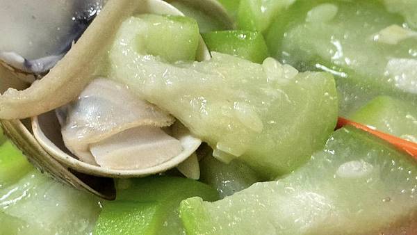 九條通這間店到底是飯店？還是快炒店？吃過一次我才懂！【台北市