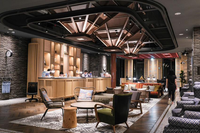 捷絲旅台南十鼓館｜渡假風露天泳池、超Chill lounge 24hrs零間斷提供免費咖啡！