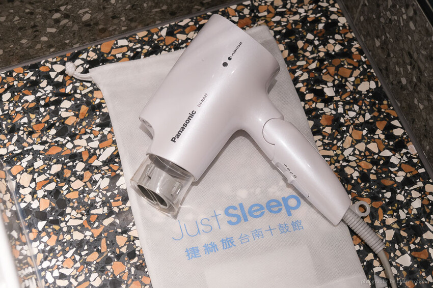 捷絲旅台南十鼓館｜渡假風露天泳池、超Chill lounge 24hrs零間斷提供免費咖啡！