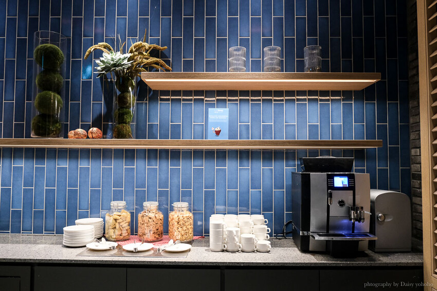 捷絲旅台南十鼓館｜渡假風露天泳池、超Chill lounge 24hrs零間斷提供免費咖啡！