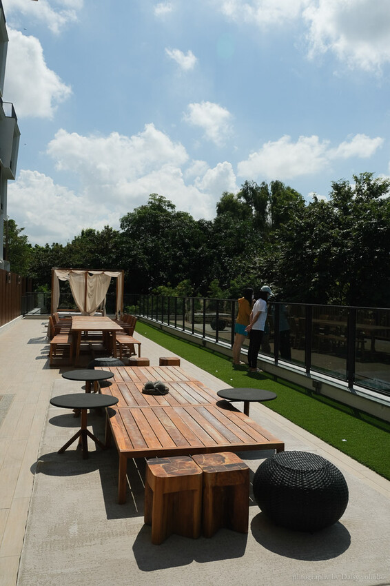 捷絲旅台南十鼓館｜渡假風露天泳池、超Chill lounge 24hrs零間斷提供免費咖啡！