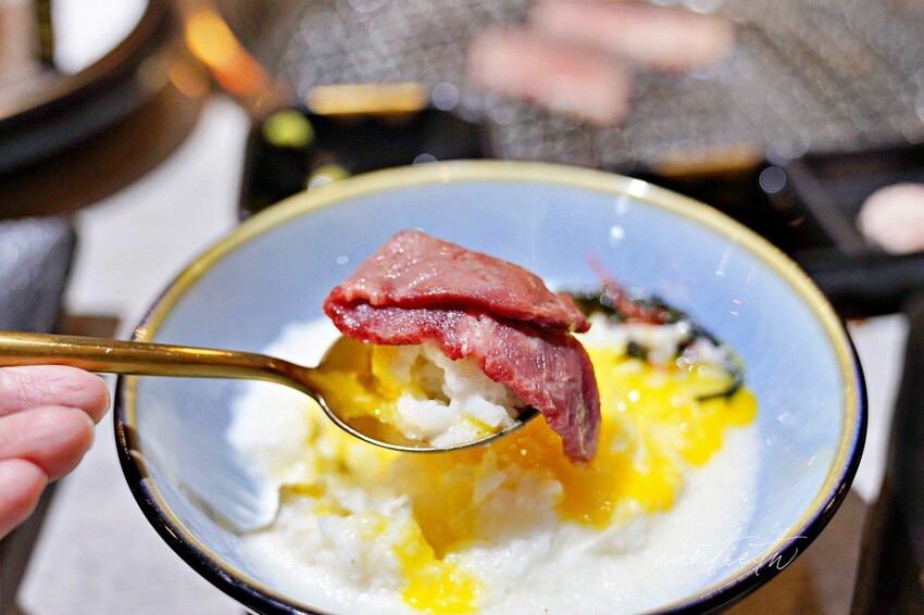 【台北】市政府站｜揪餖燒肉，信義區和牛燒肉推薦，ATT 4 FUN 美食