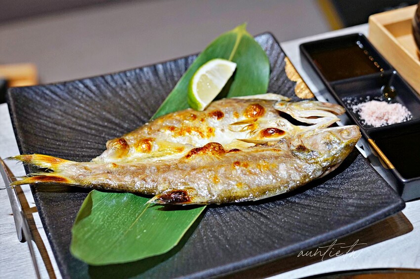 【台北】市政府站｜揪餖燒肉，信義區和牛燒肉推薦，ATT 4 FUN 美食