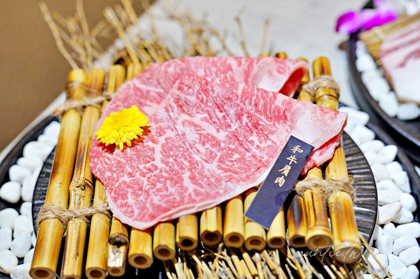 【台北】市政府站｜揪餖燒肉，信義區和牛燒肉推薦，ATT 4 FUN 美食