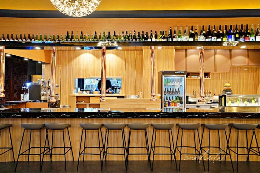 【台北】市政府站｜揪餖燒肉，信義區和牛燒肉推薦，ATT 4 FUN 美食