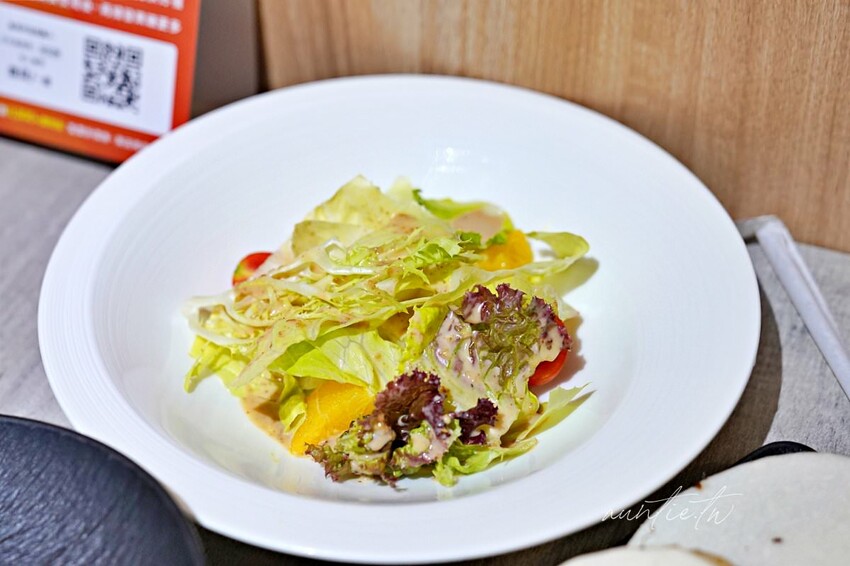 【台北】市政府站｜揪餖燒肉，信義區和牛燒肉推薦，ATT 4 FUN 美食