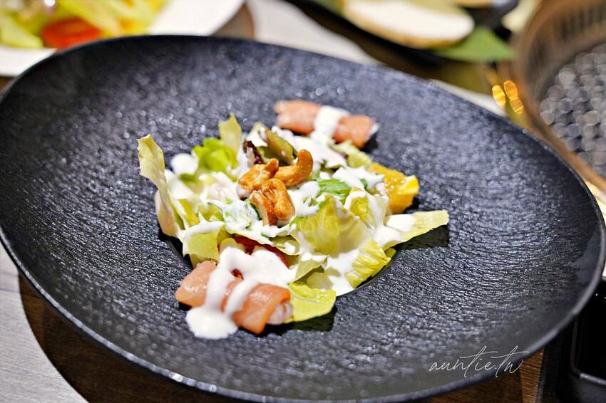 【台北】市政府站｜揪餖燒肉，信義區和牛燒肉推薦，ATT 4 FUN 美食