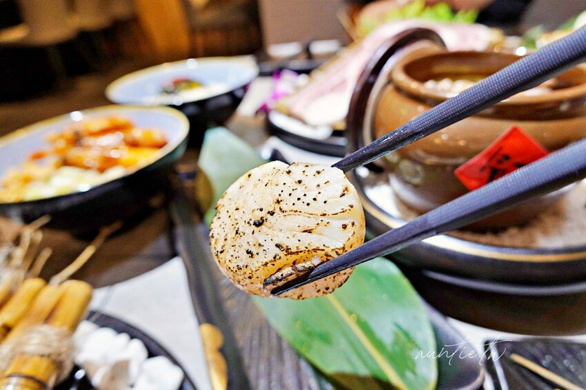 【台北】市政府站｜揪餖燒肉，信義區和牛燒肉推薦，ATT 4 FUN 美食