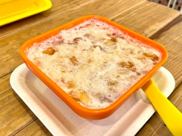 台北｜2022 林口香港阿婆甜品HK Grandma Dessert. 好吃的香港味甜點店 （幸右和｜righthave）