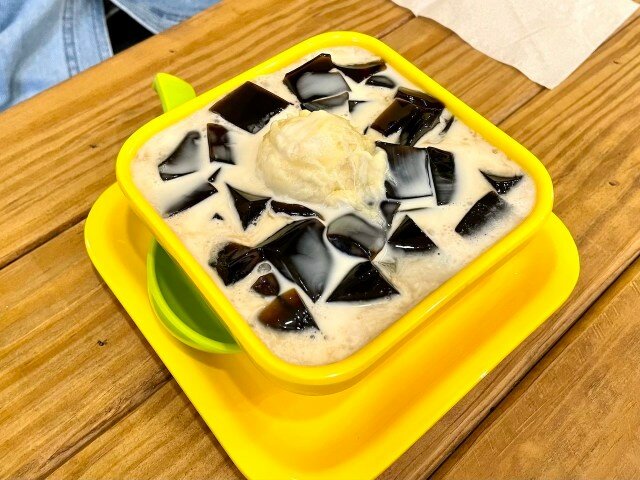 台北｜2022 林口香港阿婆甜品HK Grandma Dessert. 好吃的香港味甜點店 （幸右和｜righthave）