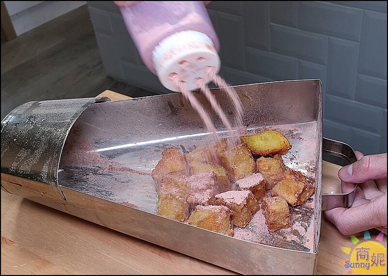 啾ㄠˊ炸雞。台南人氣炸雞到台中!超酥脆一咬爆汁搭配等咧粉圓好過癮-商妮吃喝遊樂