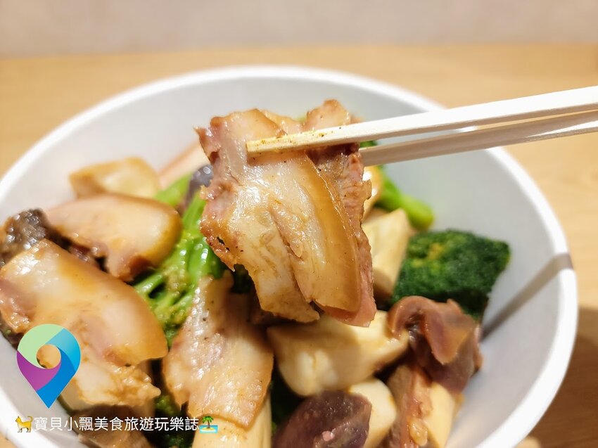 [食]台東 好吃不鹹膩 煙燻好入味  深夜的開胃小菜 旅途中不可錯過的最佳選擇 江南冰鎮滷味店