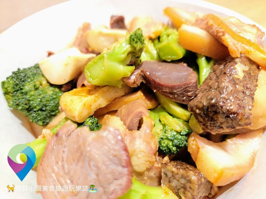 [食]台東 好吃不鹹膩 煙燻好入味  深夜的開胃小菜 旅途中不可錯過的最佳選擇 江南冰鎮滷味店