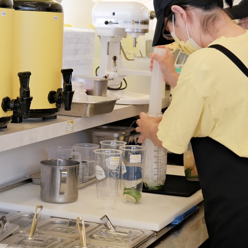 【台北飲料】快樂檸檬-公館店～爆打系列飲品、好喝特別的檸檬飲必喝～公館飲料推薦～